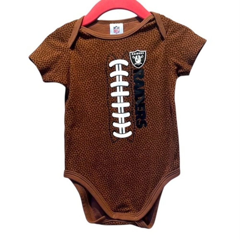 Las Vegas Raiders NFL Football Onesie Size 6-12 Months